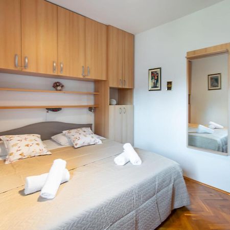 Holiday Home Nevera Makarska Buitenkant foto