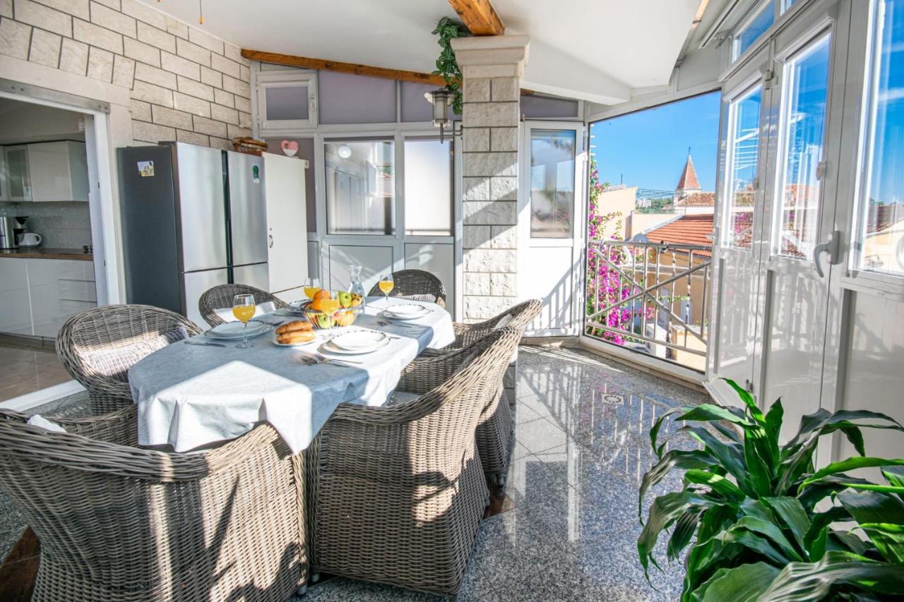 Holiday Home Nevera Makarska Buitenkant foto